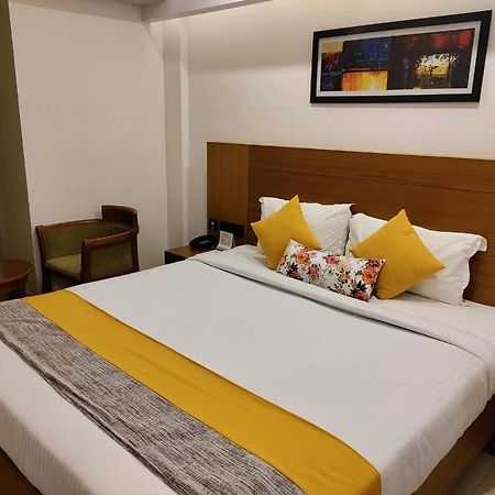 Hotel Park Residency Calicut Екстер'єр фото