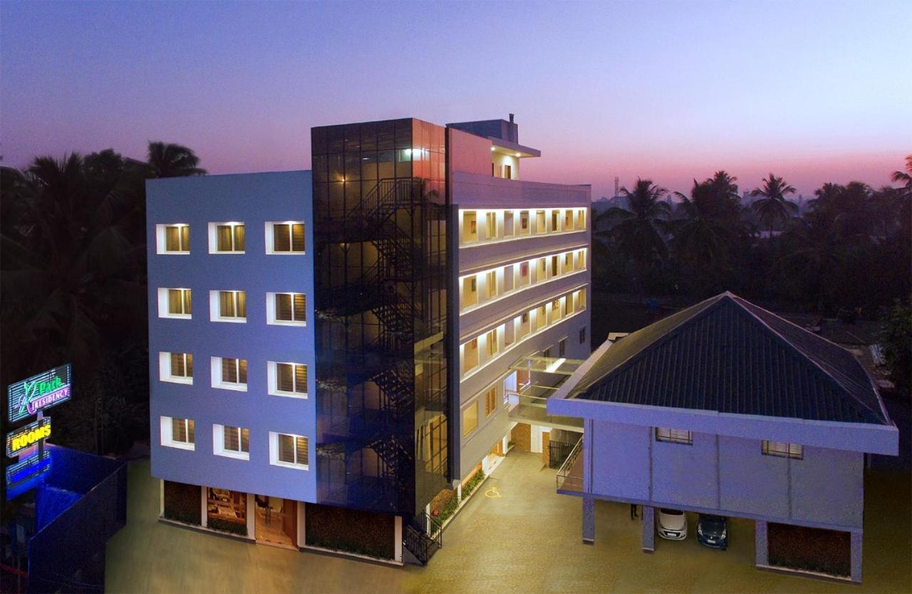 Hotel Park Residency Calicut Екстер'єр фото