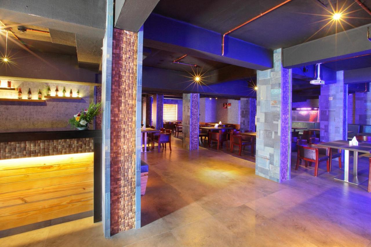 Hotel Park Residency Calicut Екстер'єр фото